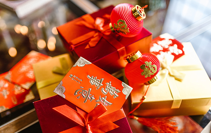 Chinesische Neujahrsgeschenke