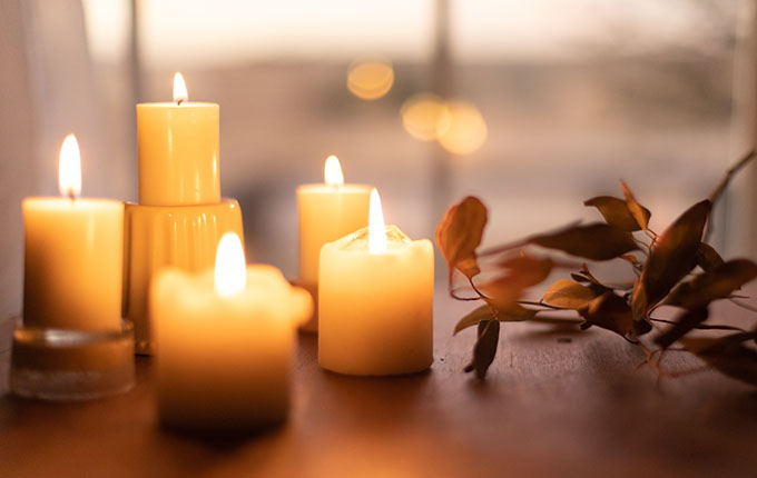 Image of a lit candle arrangement